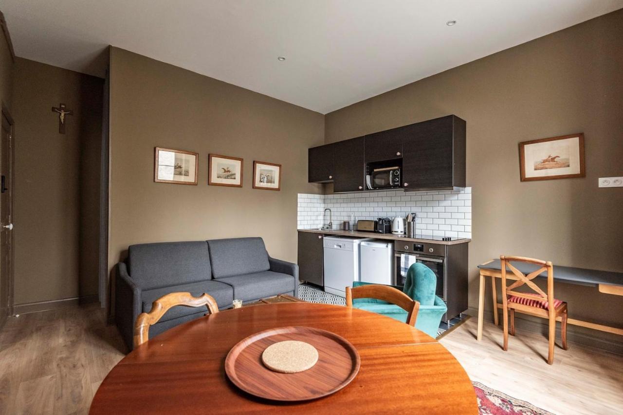 Suites Du General Leclerc Reims Zewnętrze zdjęcie