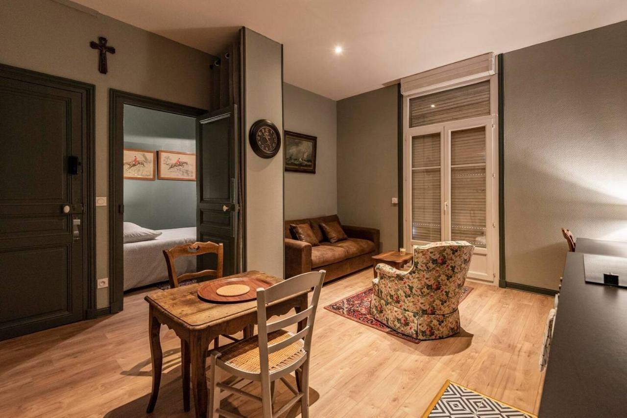 Suites Du General Leclerc Reims Zewnętrze zdjęcie